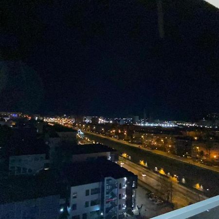 Palas Mall Apartment Q Residence Iasi Bagian luar foto